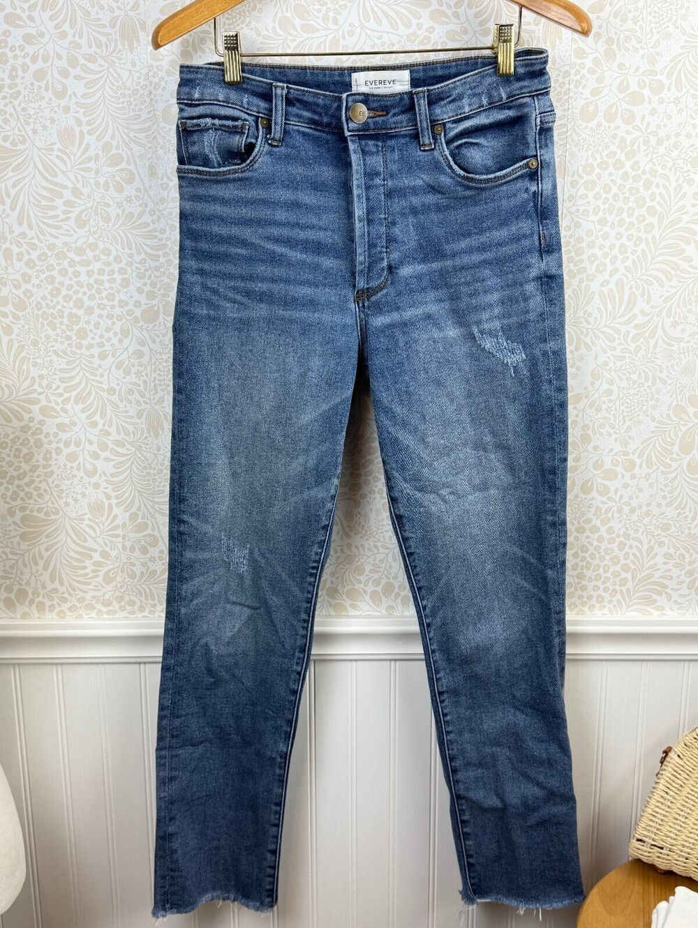 Evereve The Ever Straight High Rise Raw Hem Denim Jean - Size - 27 - Picture 4 of 9